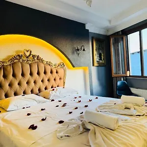 https://peteks-hotel.istanbul-turkeyhotels.com